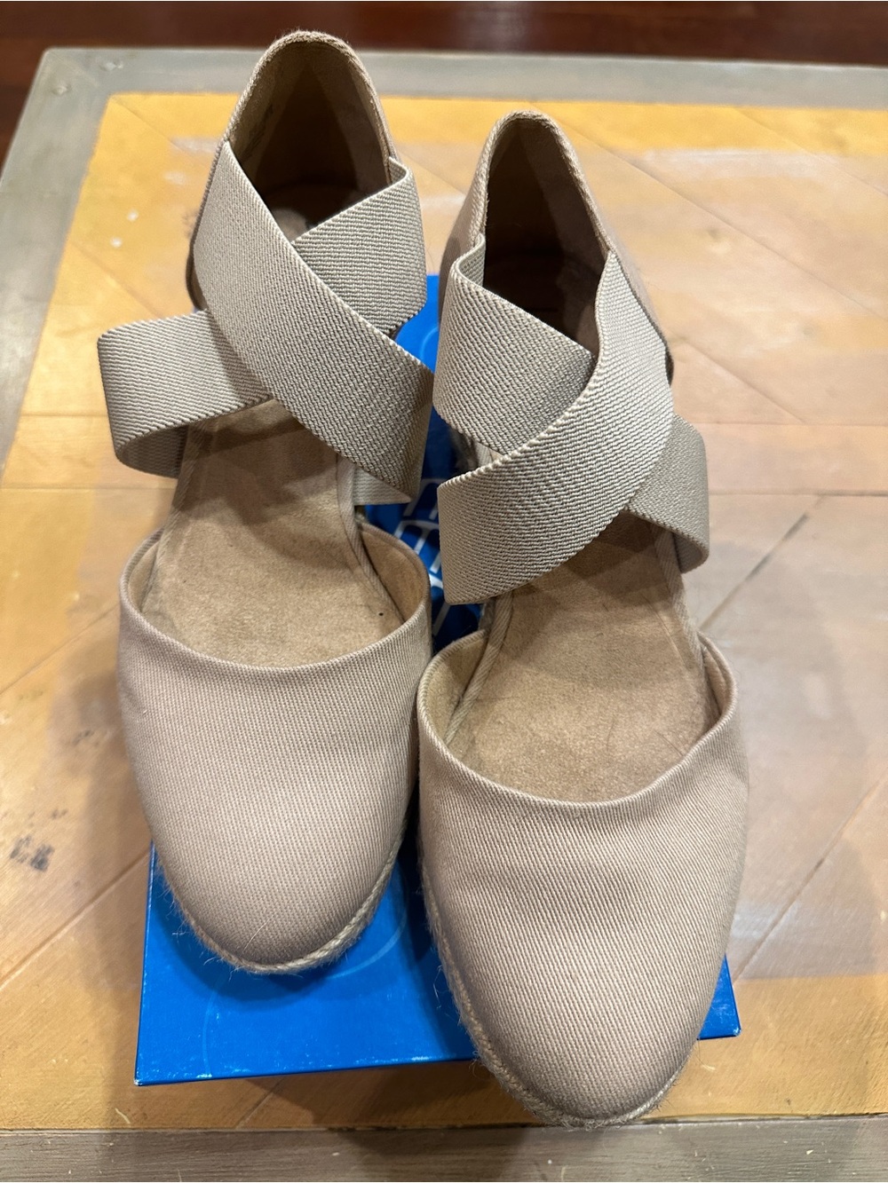 LifeStride Velocity 2.0 taupe espadrille wedges 
8.5 wide